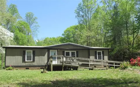 4933 Randleman Rd, Greensboro, NC 27406