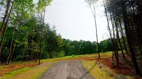 7 8 Mountain View Rd, King, NC 27021 photo 7