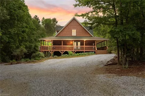 351 S Kennedy Farm Rd, Trinity, NC 27370