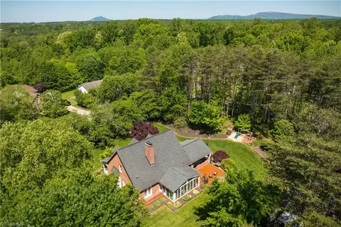 1033 Orchard St, King, NC 27021 photo 24