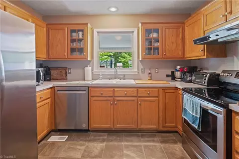 1033 Orchard St, King, NC 27021 photo 38