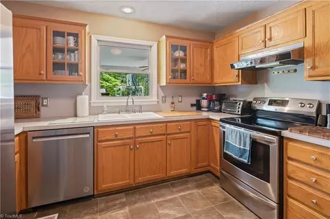 1033 Orchard St, King, NC 27021 photo 40