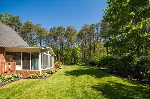 1033 Orchard St, King, NC 27021 photo 8