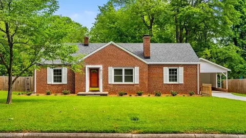 2204 Lane Rd, Greensboro, NC 27408