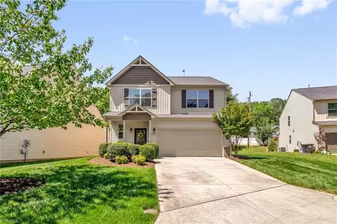 3735 Crestwell Cove Ct, Winston Salem, NC 27103