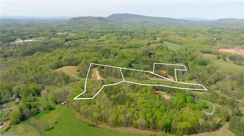2 Thomas Farm Rd, King, NC 27021 photo 35