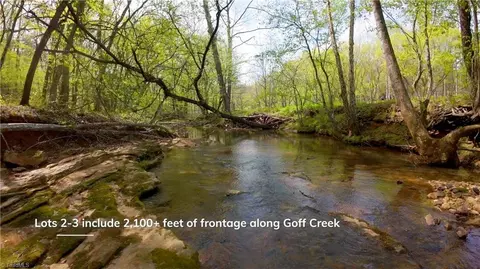 2 Thomas Farm Rd, King, NC 27021 photo 5