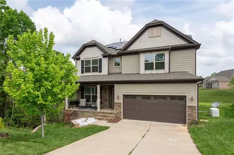 5816 Griffin Village Ct, Greensboro, NC 27455