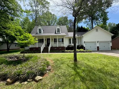 709 Weldon Ln, Salisbury, NC 28146
