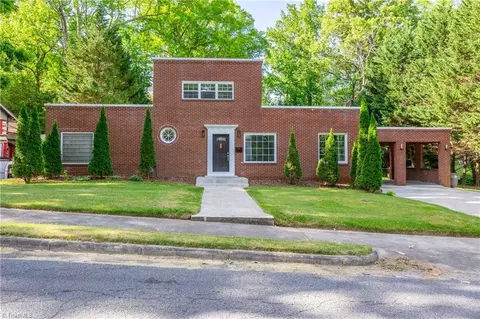 422 Worth St, Asheboro, NC 27203