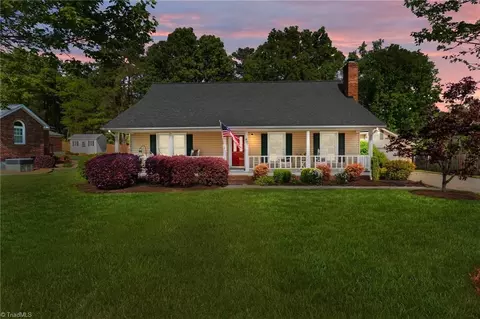 806 Mcgregor Dr NE, Concord, NC 28025