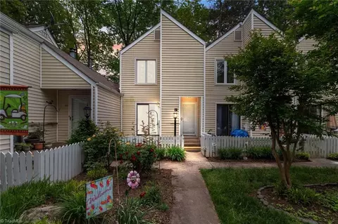 407 Eastwood Dr, Salisbury, NC 28146