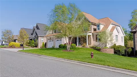418 Ryder Cup Ln, Clemmons, NC 27012 photo 3