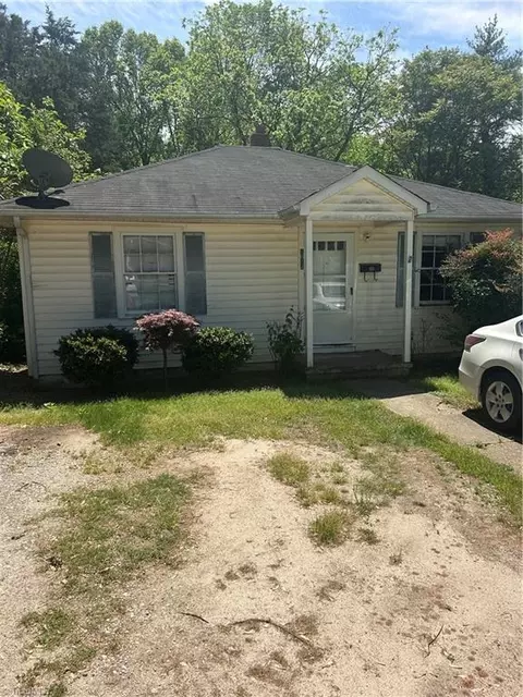 1614 Mansfield St, Winston Salem, NC 27107
