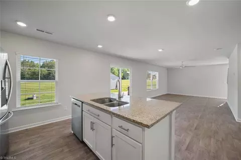 Entry Way - 140 Nova Ln, King, NC 27021 photo 3 of 7