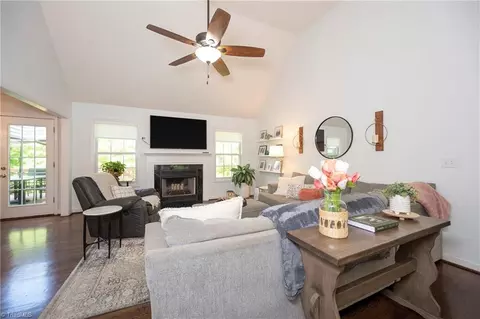 140 Savannah Ct, Advance, NC 27006 photo 7