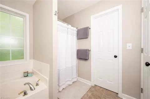 140 Savannah Ct, Advance, NC 27006 photo 20