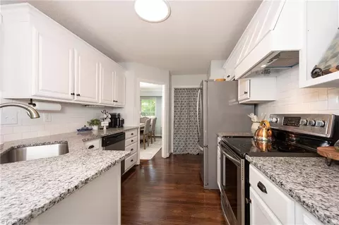 140 Savannah Ct, Advance, NC 27006 photo 10