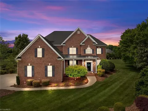 6095 Clopton Dr, Greensboro, NC 27455