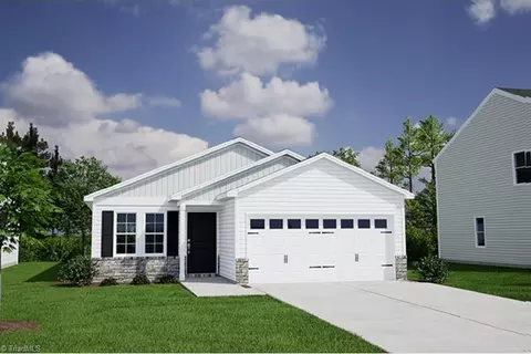 5007 Fallmeade Rd, Kernersville, NC 27284