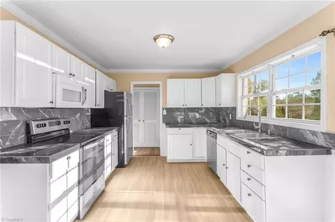 Kitchen - 3227 Loftyview Dr, High Point, NC 27260 photo 1 of 1