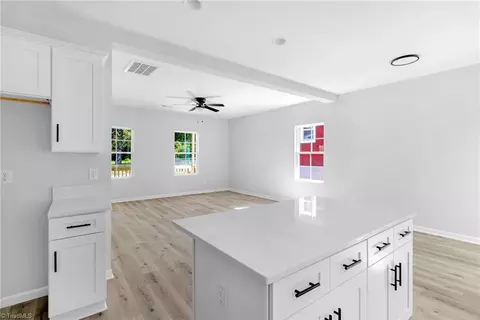 715 Idol St, High Point, NC 27262 photo 12