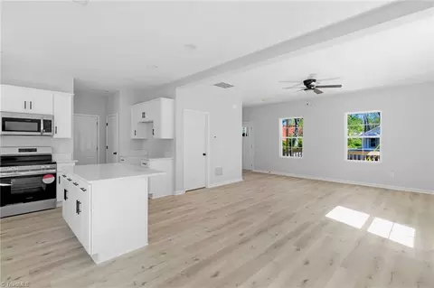 715 Idol St, High Point, NC 27262 photo 8
