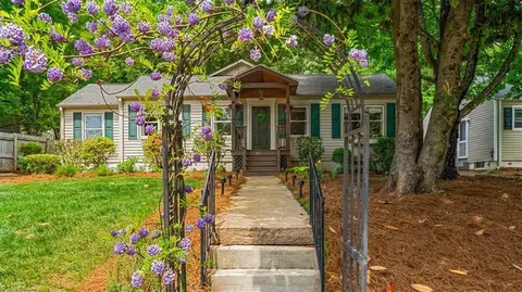 1140 Kenwood St, Winston Salem, NC 27103