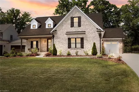 368 Indian Peaks Dr, Winston Salem, NC 27107
