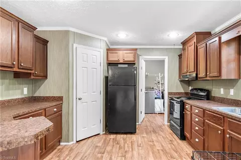 122 Kiser Rd, King, NC 27021 photo 10