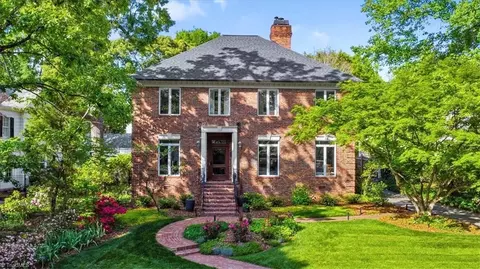 300 Parkway, Greensboro, NC 27401