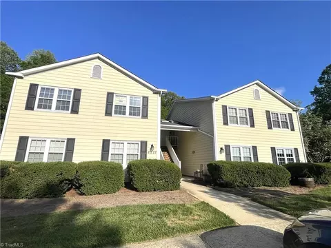 2227 New Garden Rd #C, Greensboro, NC 27410