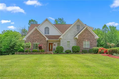 491 Hiatts Dr, Greensboro, NC 27455