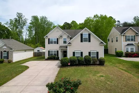 124 Tannin Way, Lexington, NC 27295
