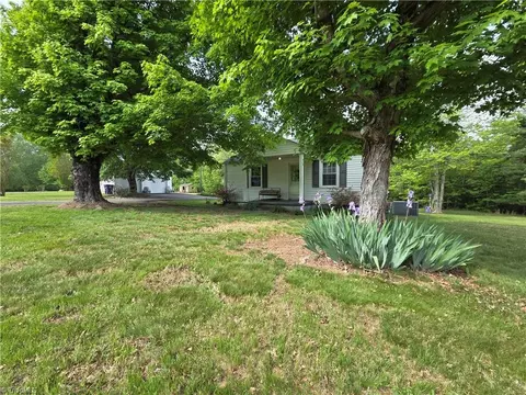 2316 Ashley Loop, Reidsville, NC 27320