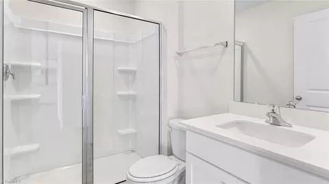 Bath - 4560 Red Oak Dr, Trinity, NC 27370 photo 1 of 3