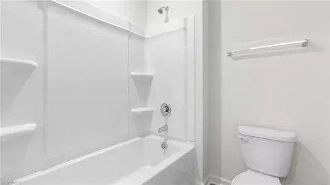 Bath - 4560 Red Oak Dr, Trinity, NC 27370 photo 3 of 3