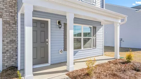 4568 Red Oak Dr, Trinity, NC 27370 photo 4