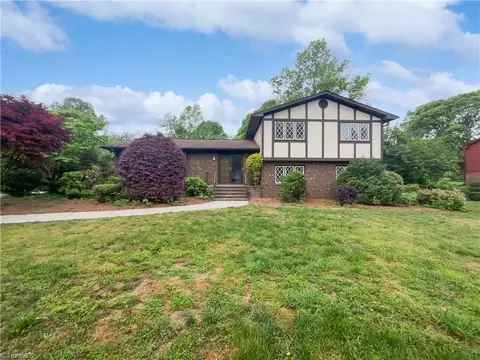 103 Timberlake Dr, Elon, NC 27244