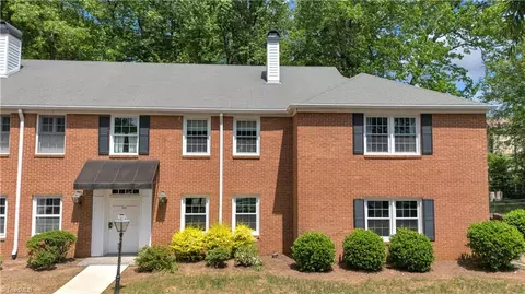 340 Hanover Arms Ct #D, Winston Salem, NC 27104