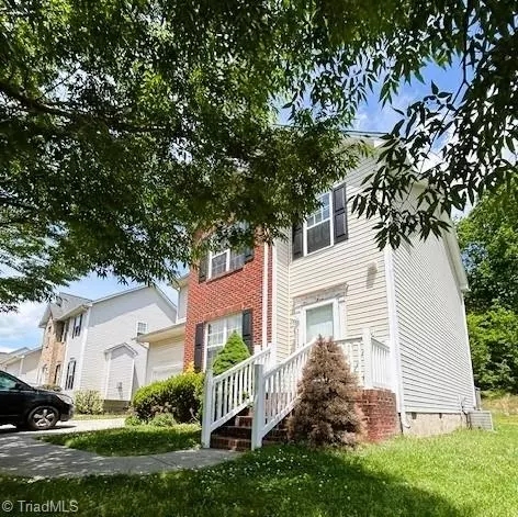 3035 Canterbury Park Dr, Winston Salem, NC 27127