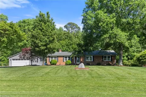 5807 Tysinger Dr, Greensboro, NC 27406