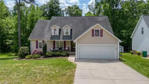 208 Kayla Dr, Salisbury, NC 28146