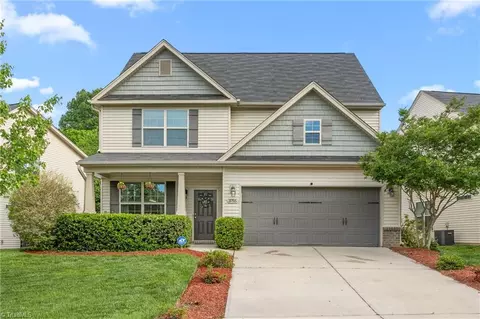 3755 Crestwell Cove Ct, Winston Salem, NC 27103