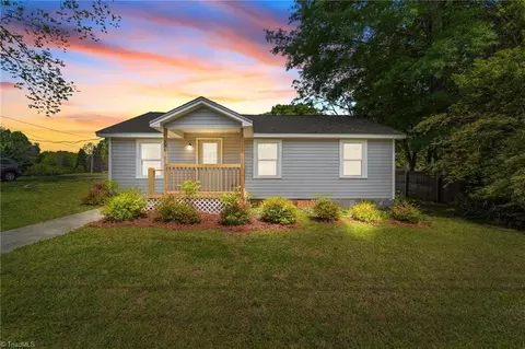 336 Academy St, Randleman, NC 27317