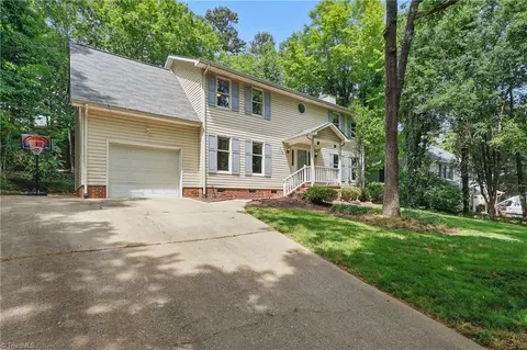 303 Jackson St, Jamestown, NC 27282