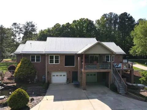 Exterior - 2021 Covington Rd, King, NC 27021 photo 4 of 12