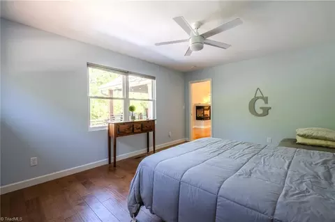 Bedroom - 2021 Covington Rd, King, NC 27021 photo 4 of 8