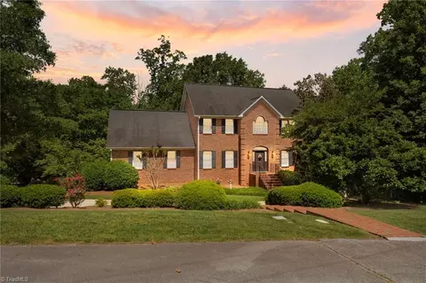 106 Duke Dr, Lexington, NC 27292