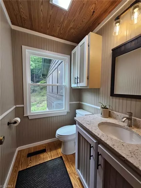 Bath - 290 Jonathan Dr, Lowgap, NC 27024 photo 3 of 4